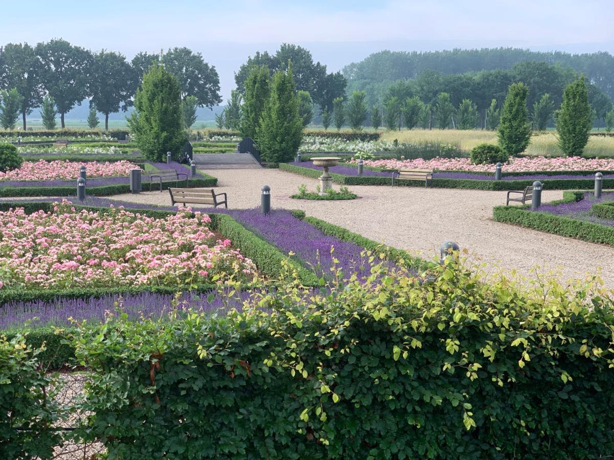 Het Gouden Hert Montfort ภายนอก รูปภาพ